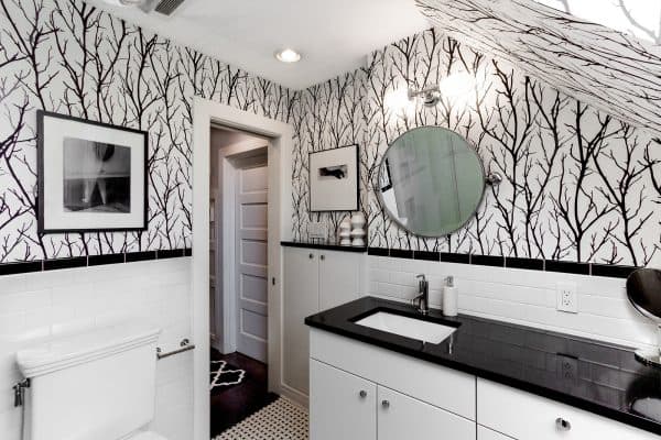 Black & White Bathroom