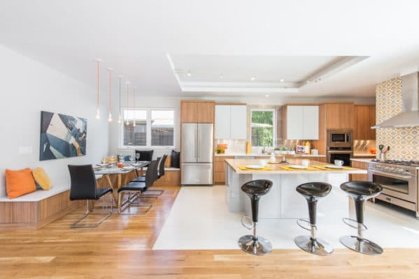 Contemporary Woodgrain Kitchen With A Touch Of Grey