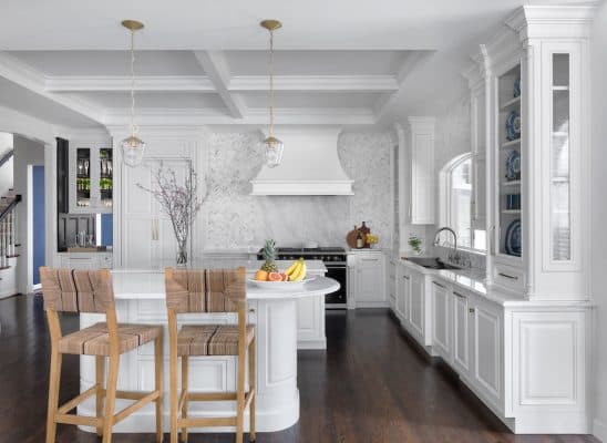 Luxury Traditional White Kitchen